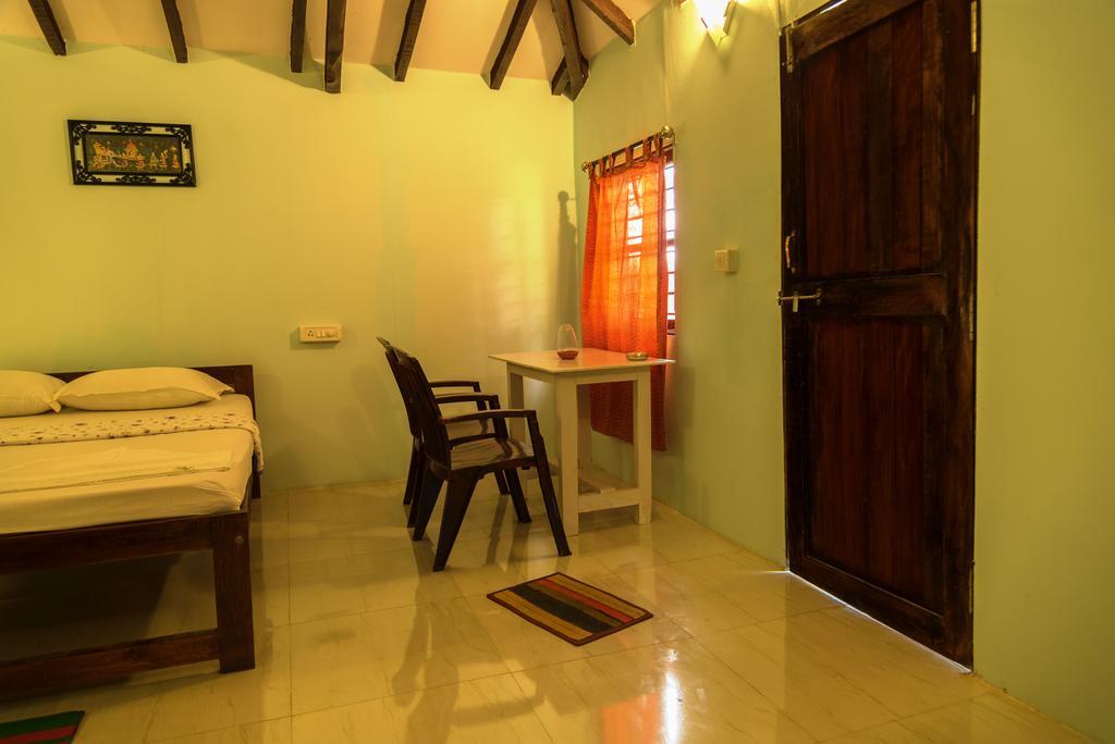 Sunway Cottages Guest house *